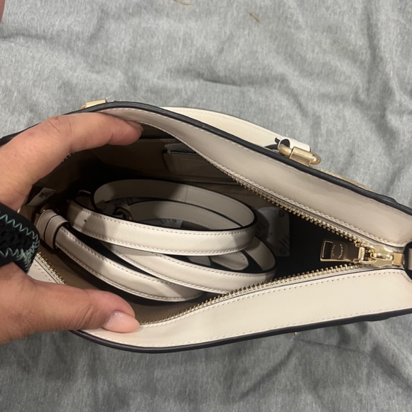 Coach Alice Satchel CrossBody - Picture 3 of 3